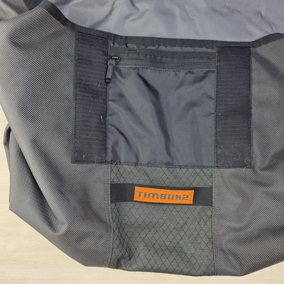 Timbuk2 Nylon Spin Ripstop Laptop Messenger Bag Medium Gray Orange - Picture 6 of 11